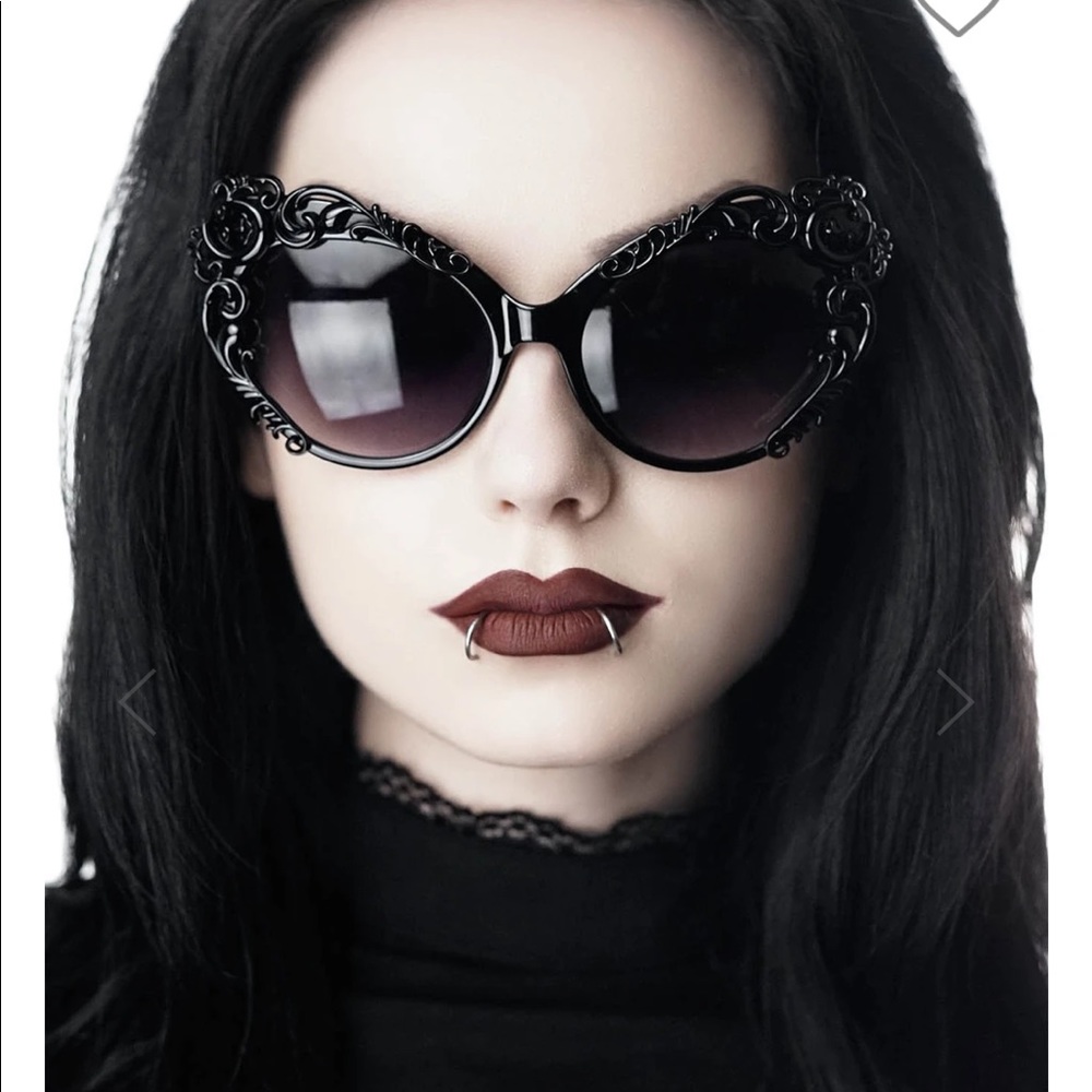 Enchantra glasses
